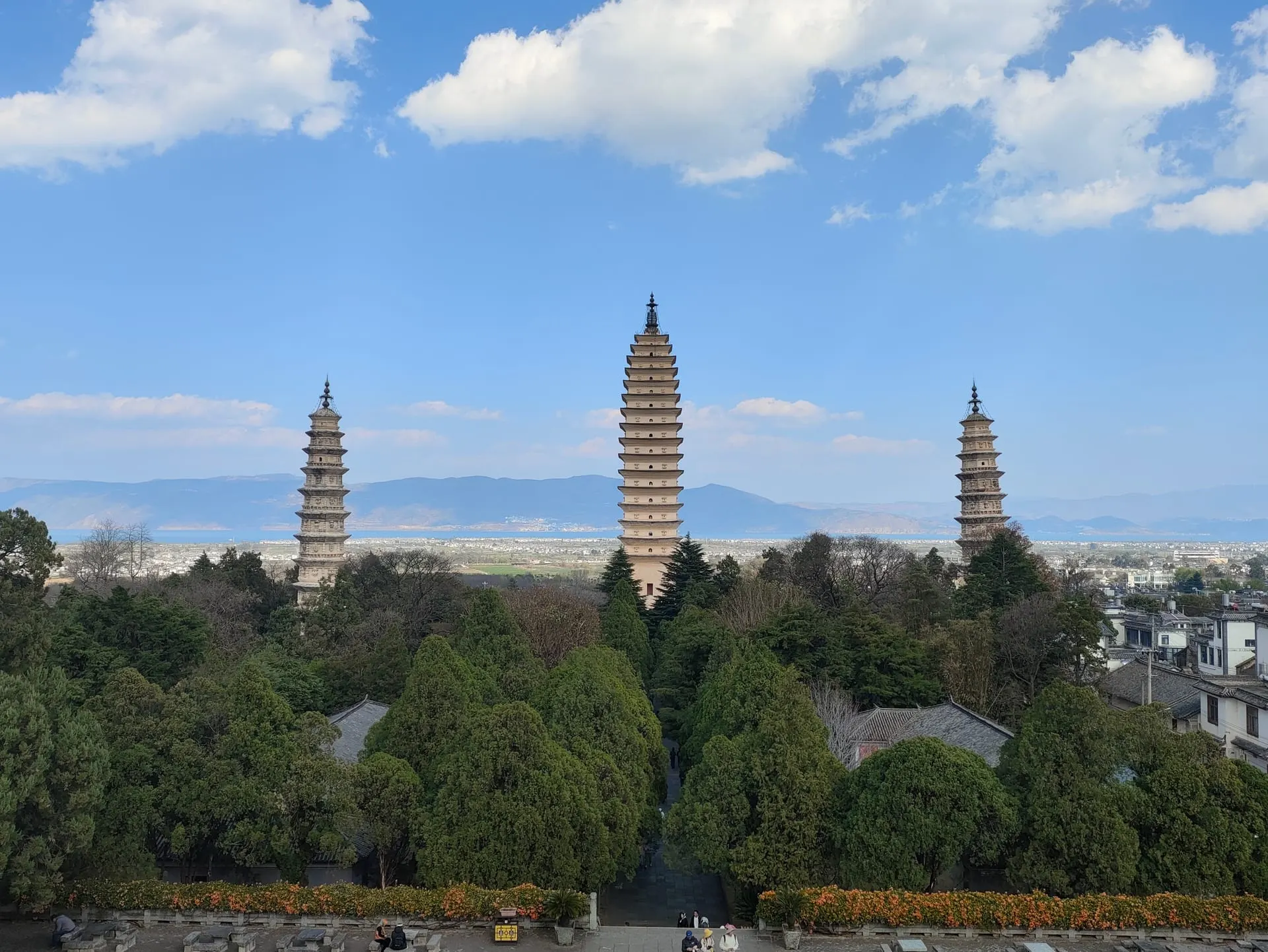 Three Pagodas of Chongsheng Temple (崇圣寺三塔)