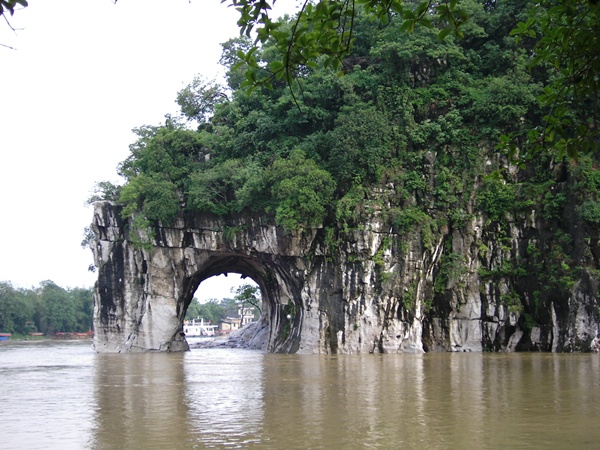 Elephant Trunk Hill (Xiangbi Shan)
