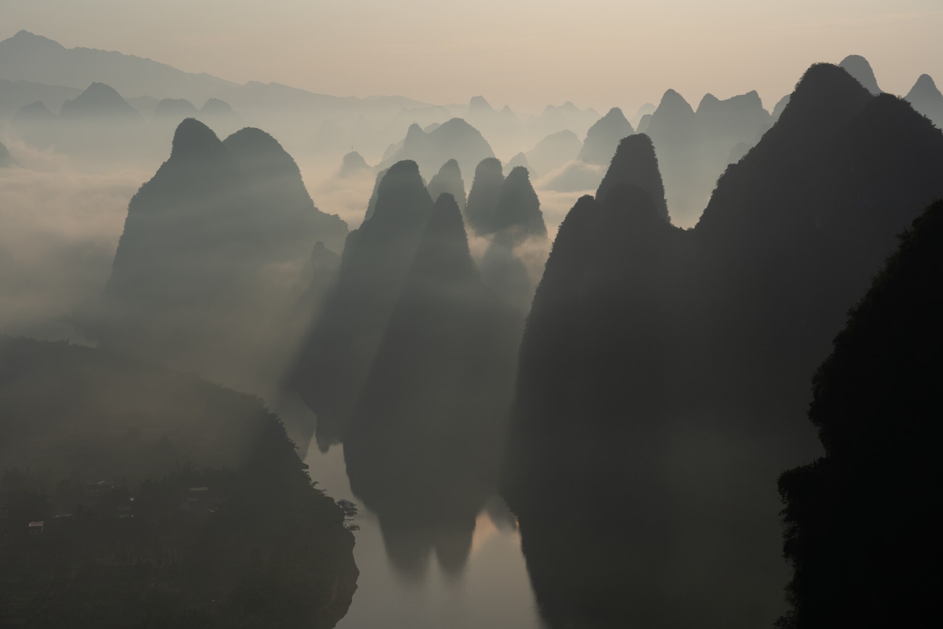 Xianggong Mountain