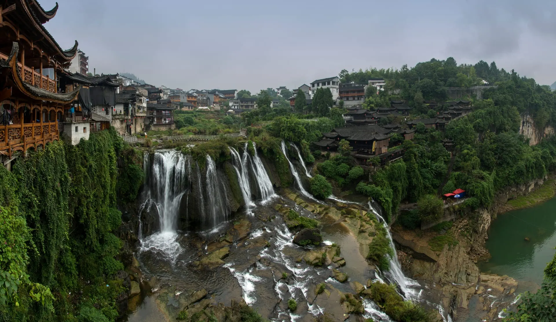 Furong Ancient Street (芙蓉街, Fúróng Jiē)