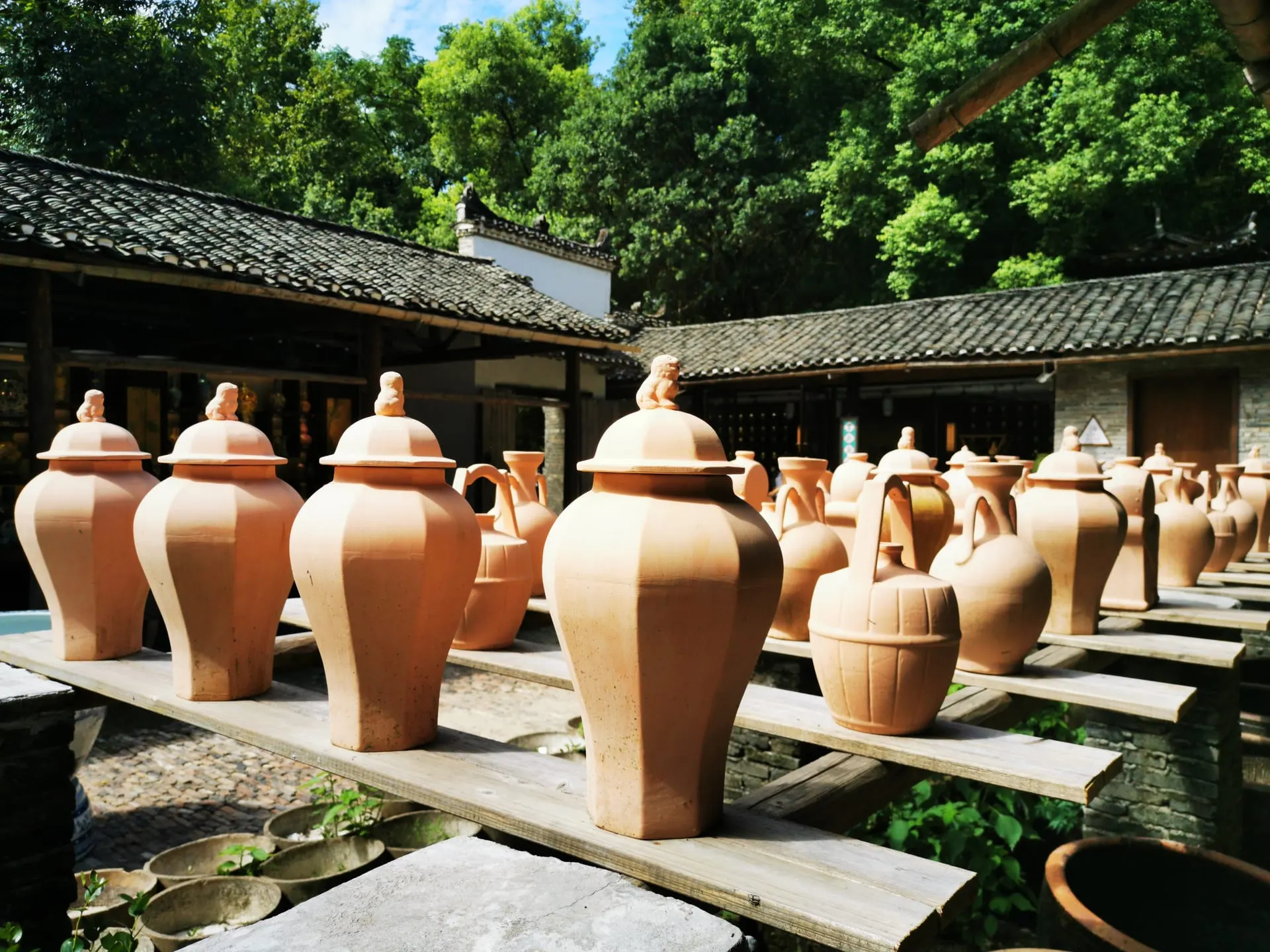 Ancient Kiln Folk Customs Museum (古窑民俗博览区, Gǔyáo Mínsú Bólǎnqū)