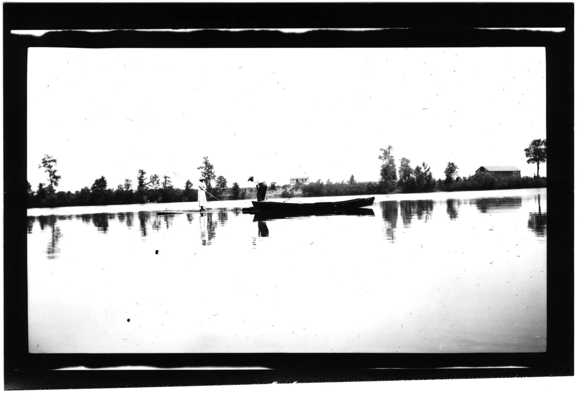 Moon Lake (月湖, Yuè Hú)