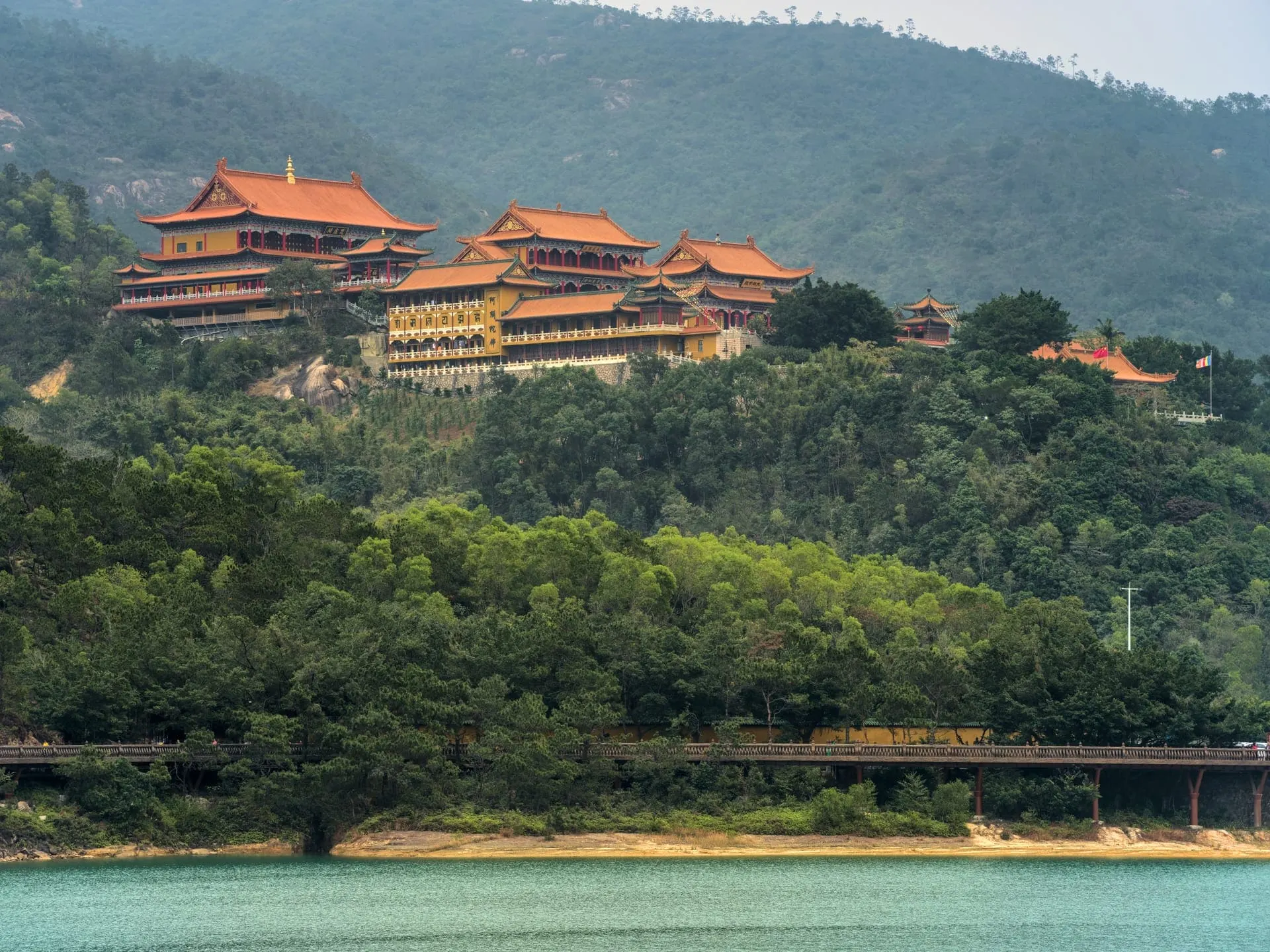 Jintai Temple (金台寺, Jīntái Sì)