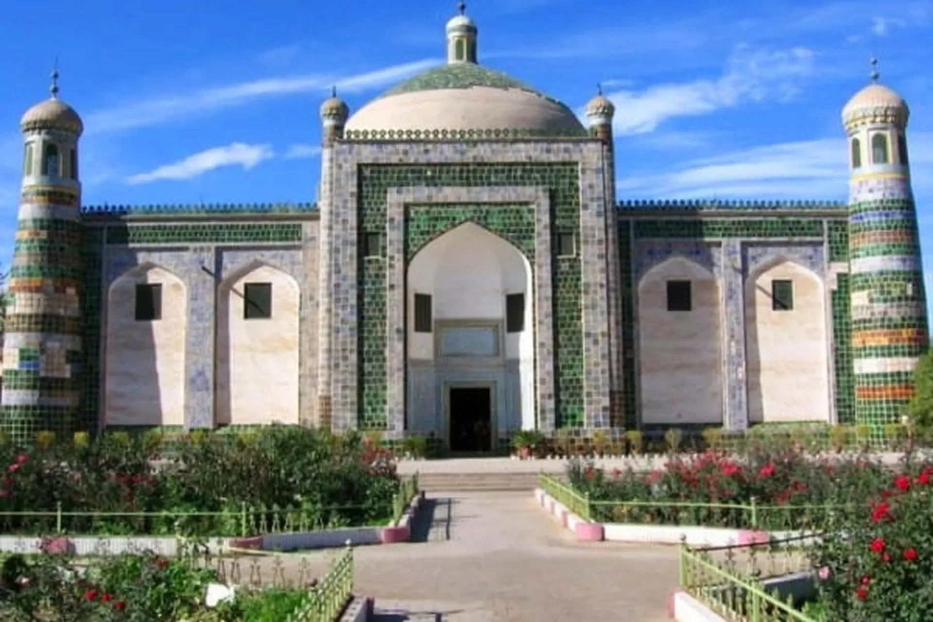 Apak Khoja Tomb (Fragrant Concubine Tomb)