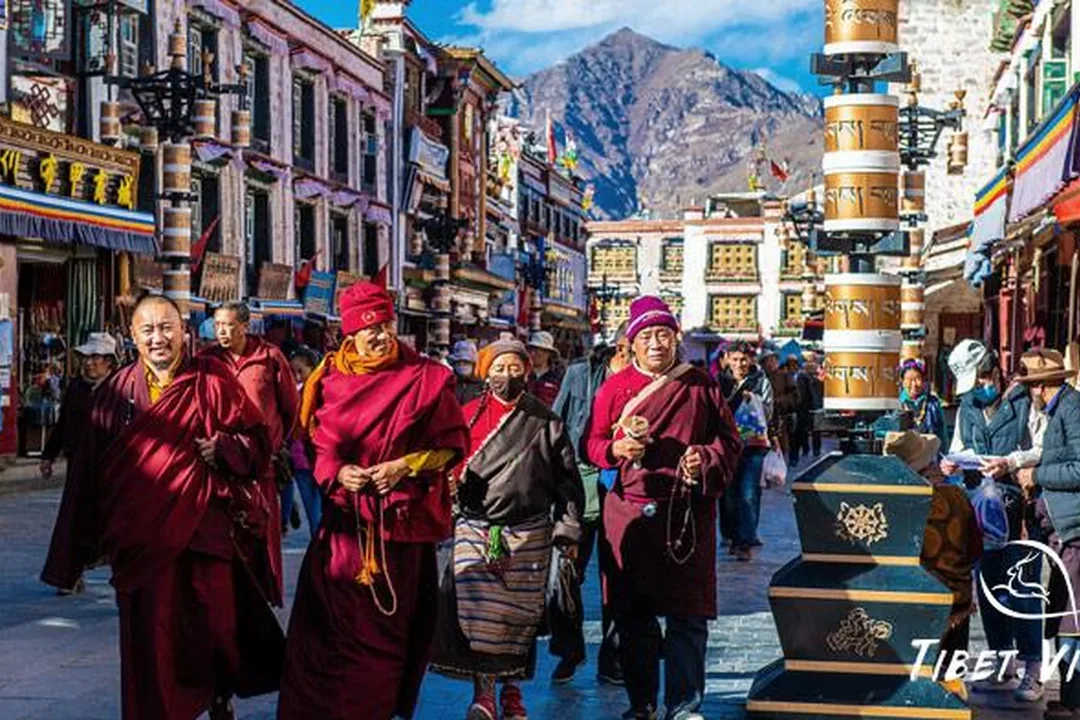 Barkhor Street, Lhasa, China