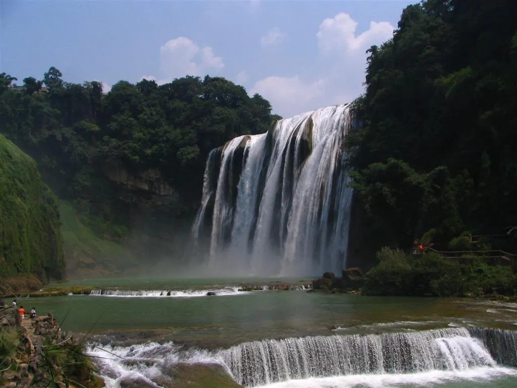 Diaoshuilou Waterfall, Jingpohu, China