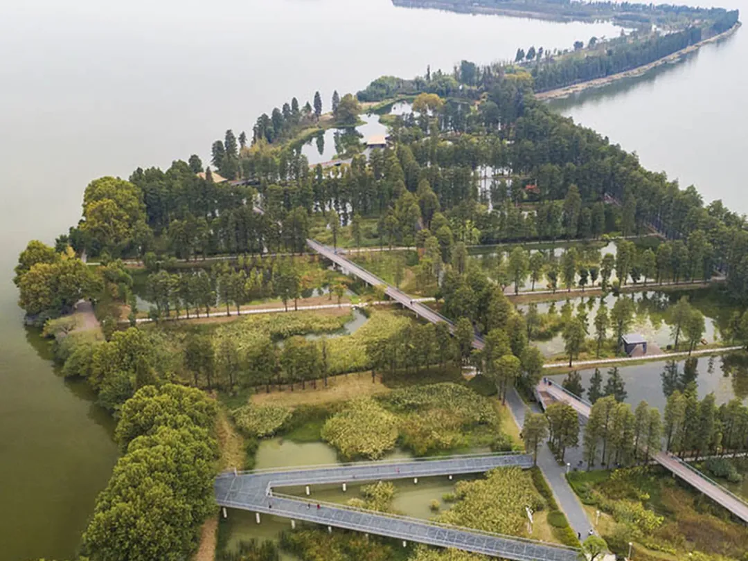 East Lake (Donghu)
