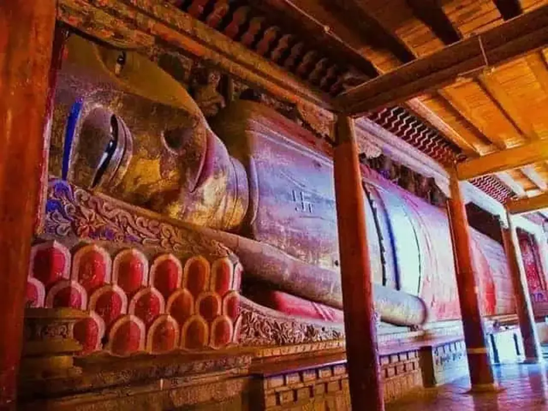 Giant Buddha Temple (Dafo Temple)