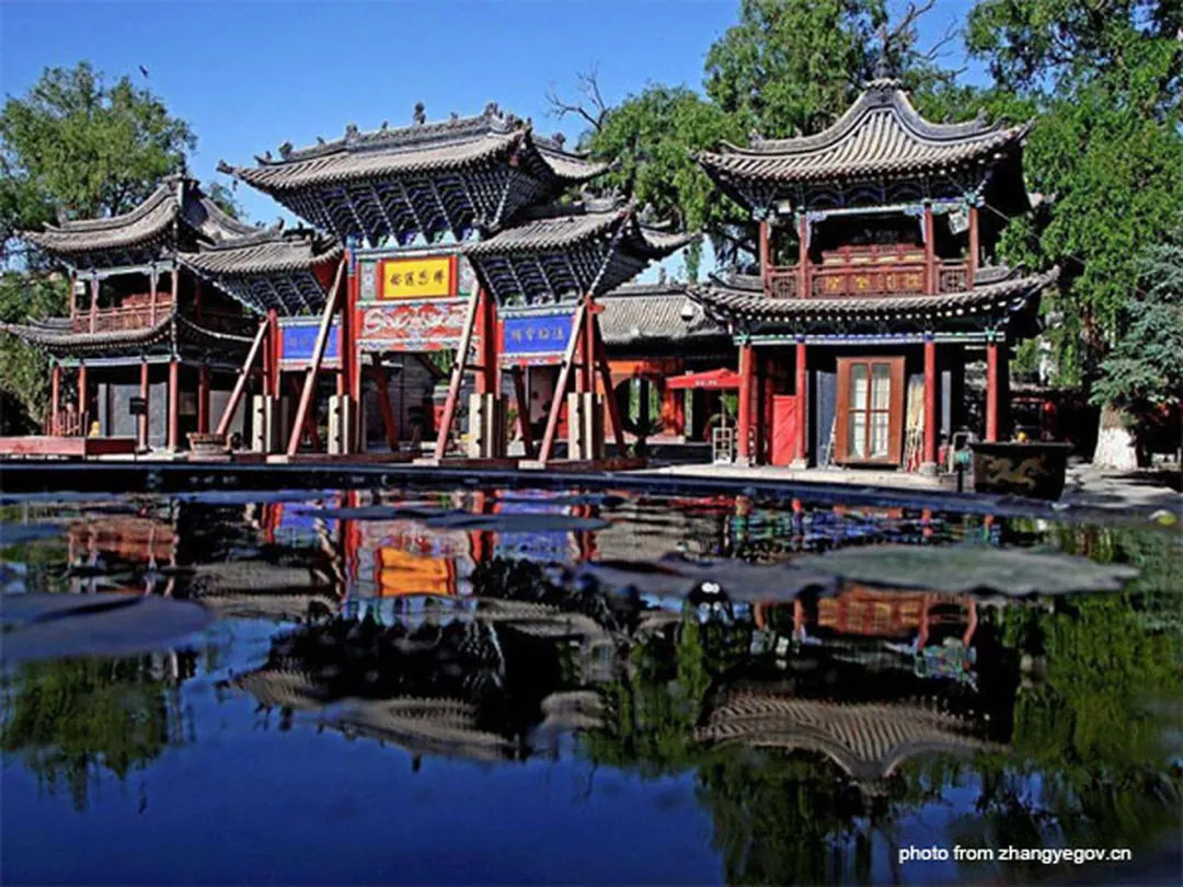 Giant Buddha Temple (Dafo Temple)