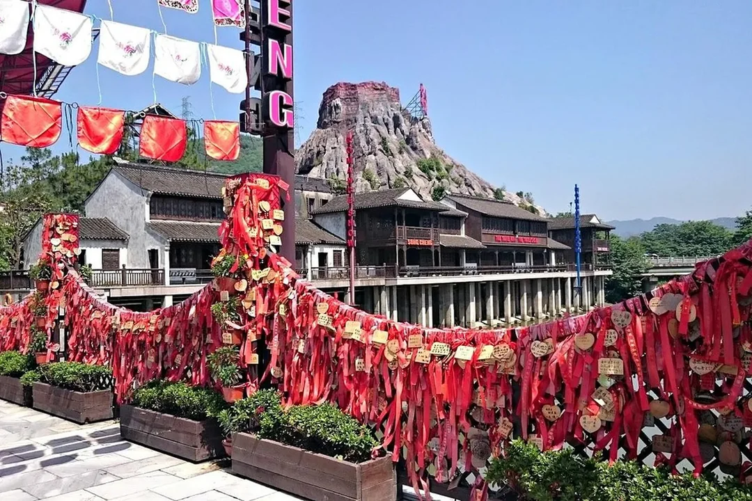 Hefang Street (Near West Lake)