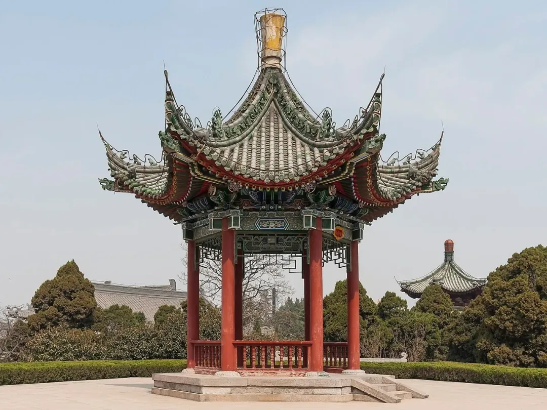 Huaqing Pool