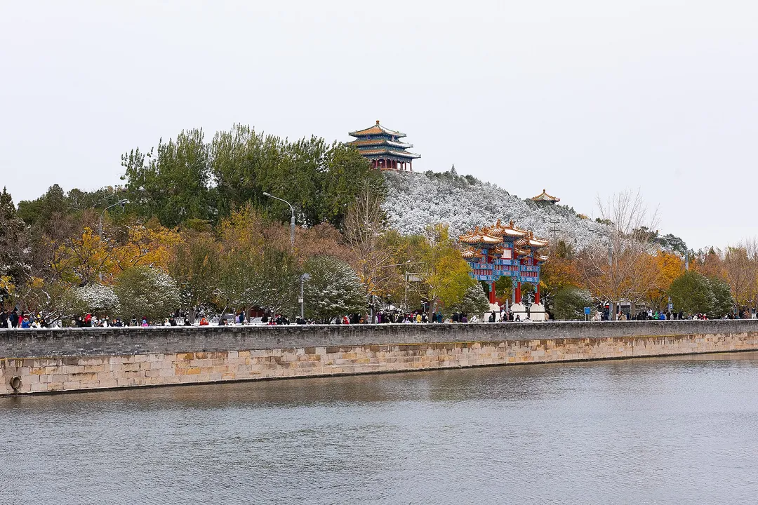 Jingshan Park (Prospecting Mountain Park)