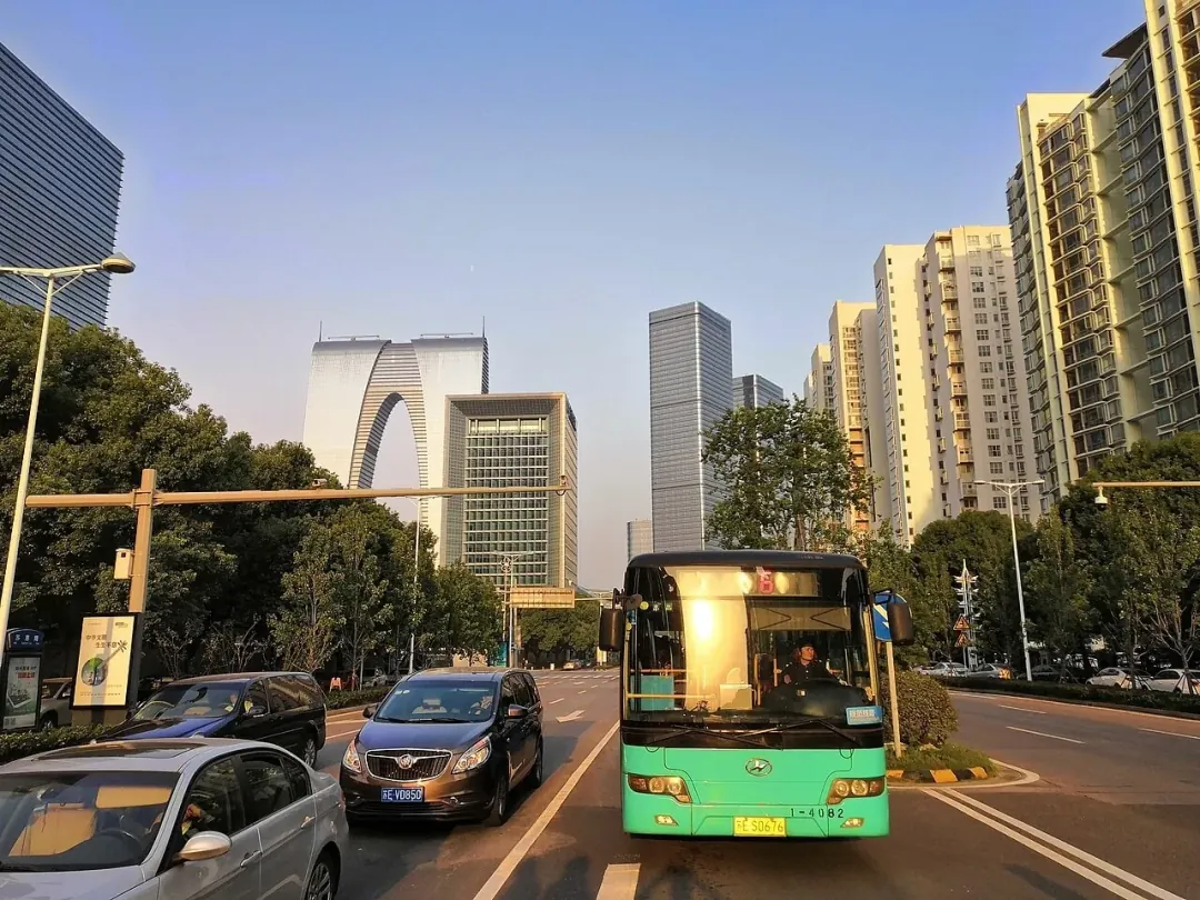 Jinji Lake