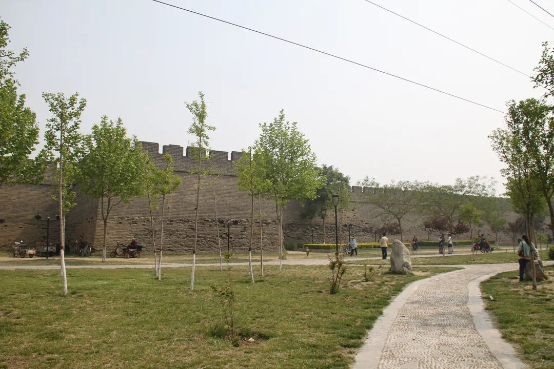 Kaifeng City Wall, Kaifeng, China