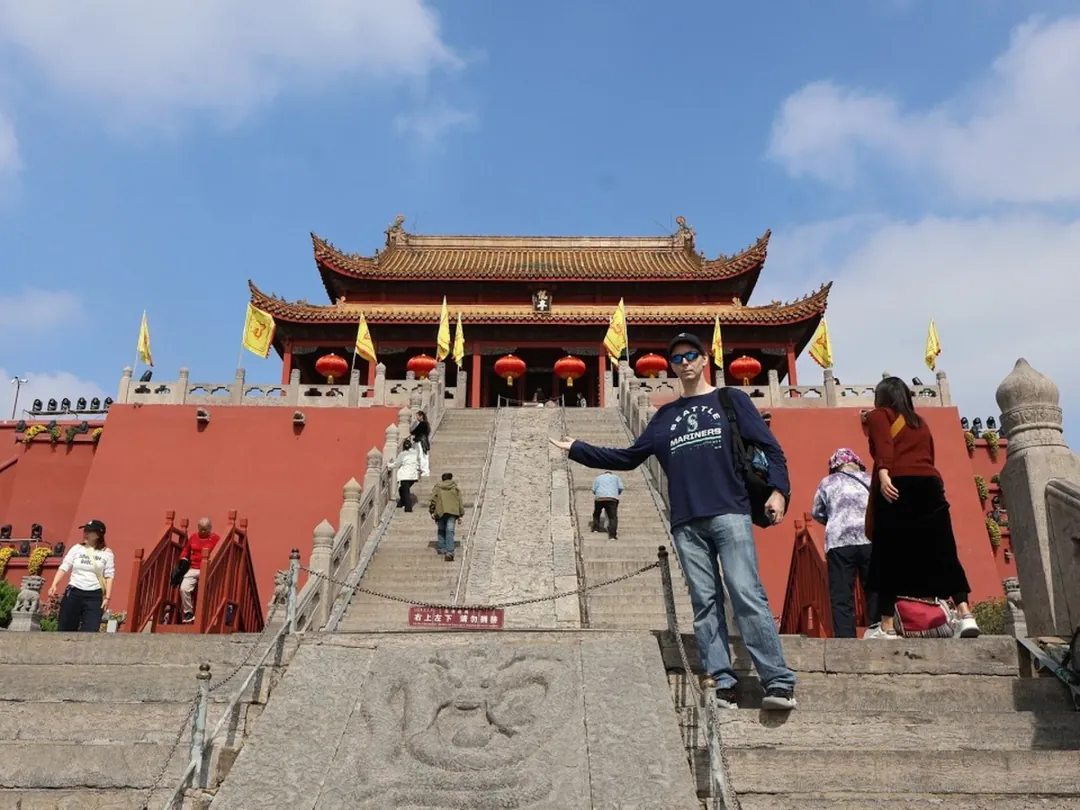Yanqing Temple