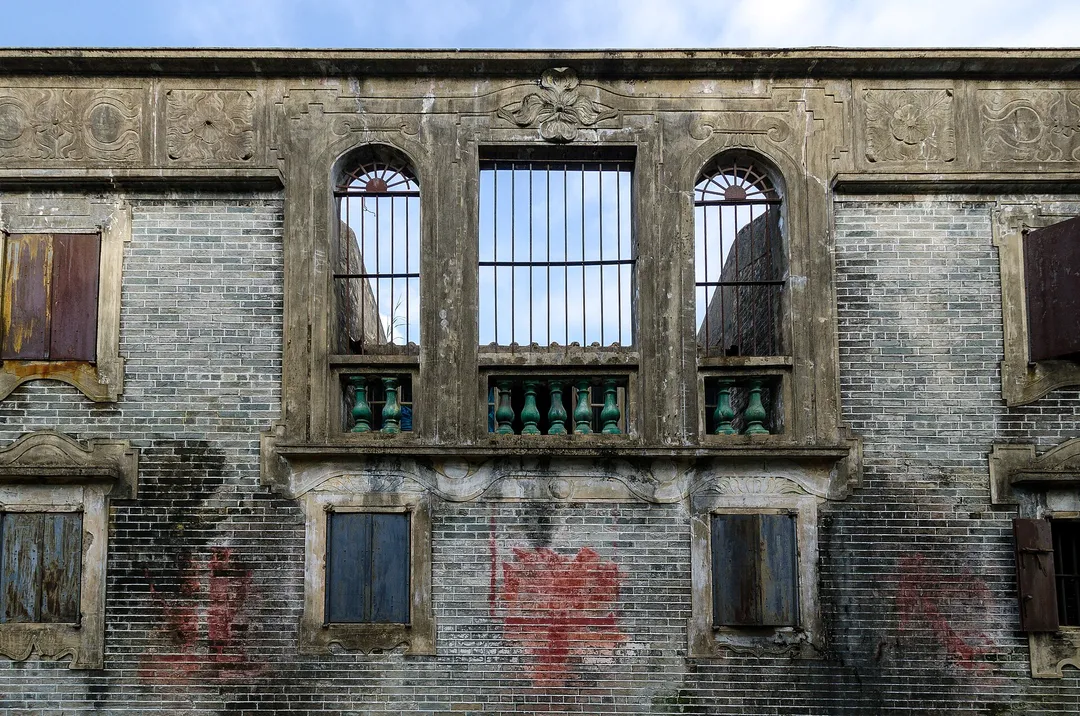 Kaiping Diaolou (Watchtower Villages)