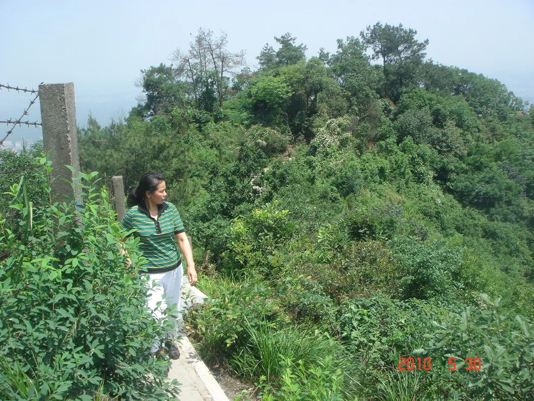 Longmen Mountain