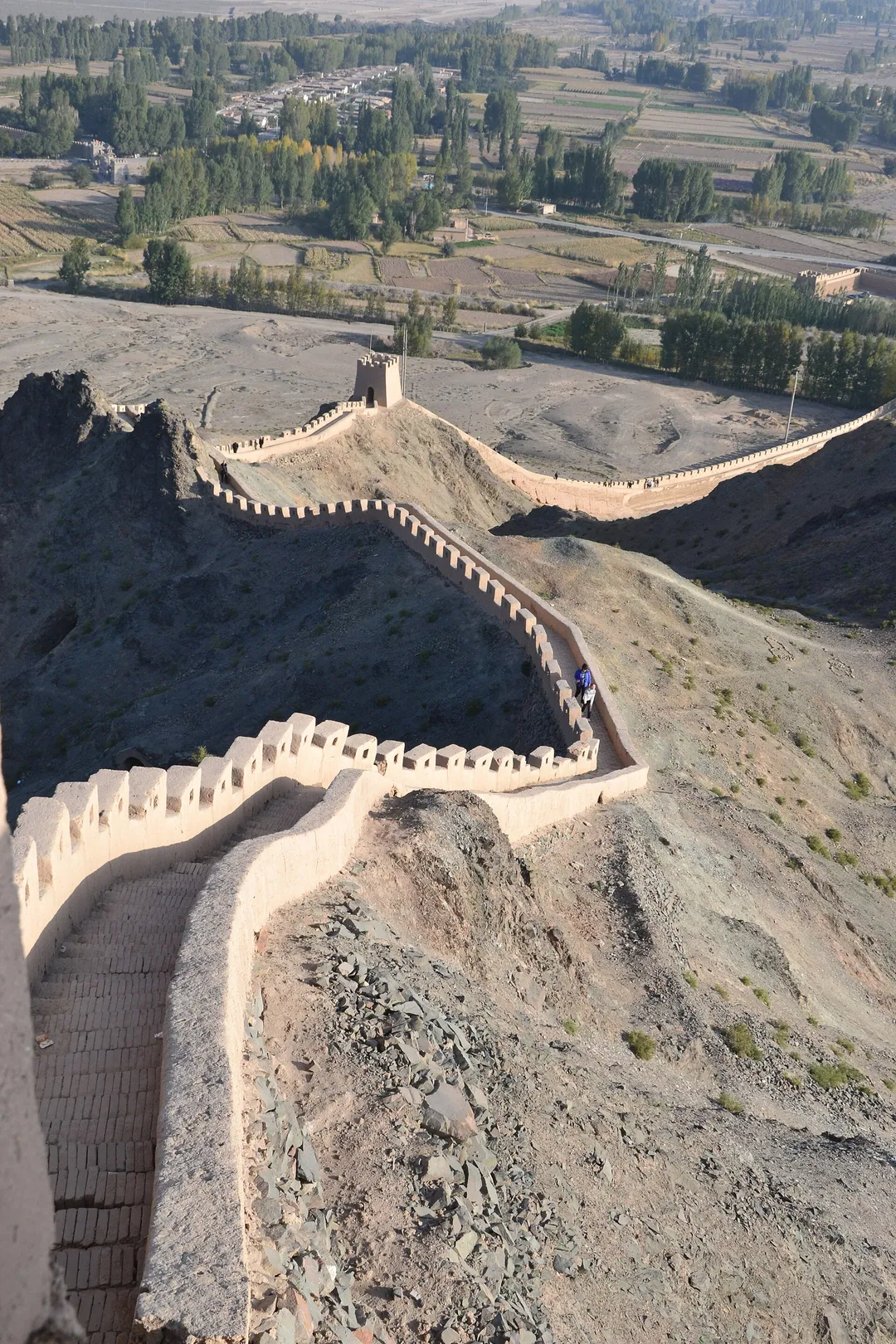 Overhanging Great Wall