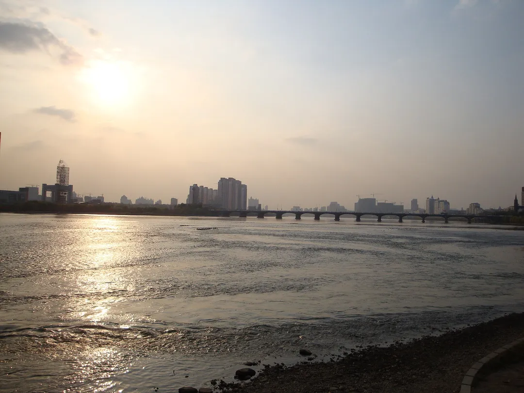 Songhua River