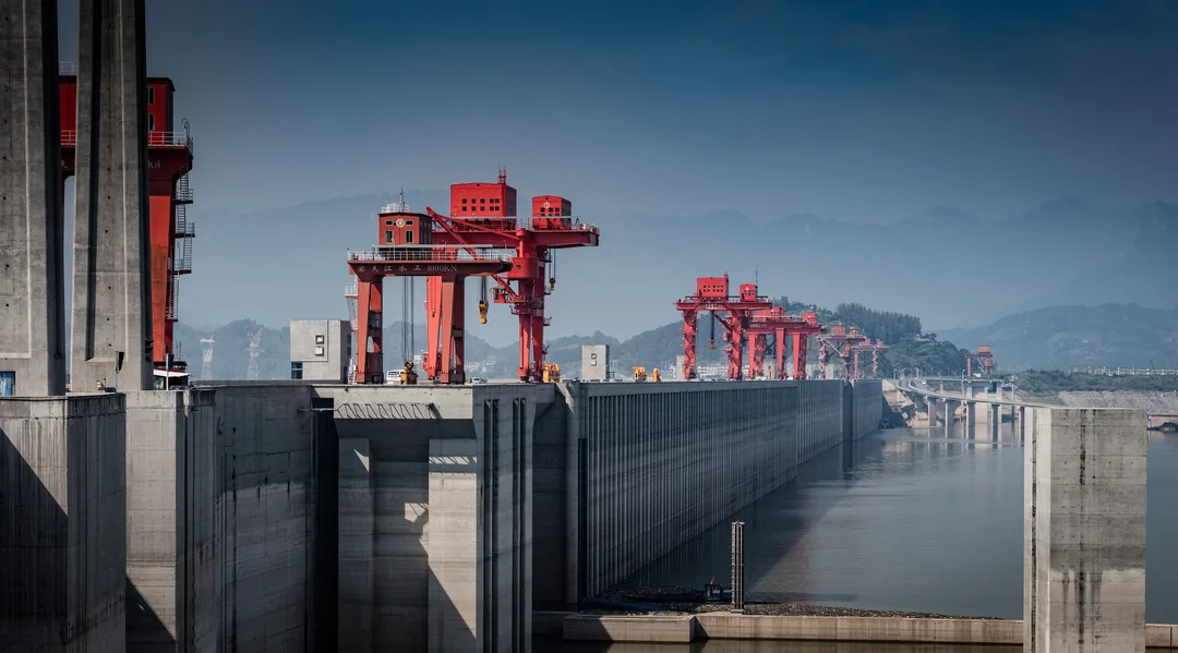 Yangtze River Cruise Comparison 2026: Foreign vs Domestic
