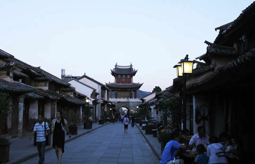 Weishan Ancient City (Yunnan's First City)