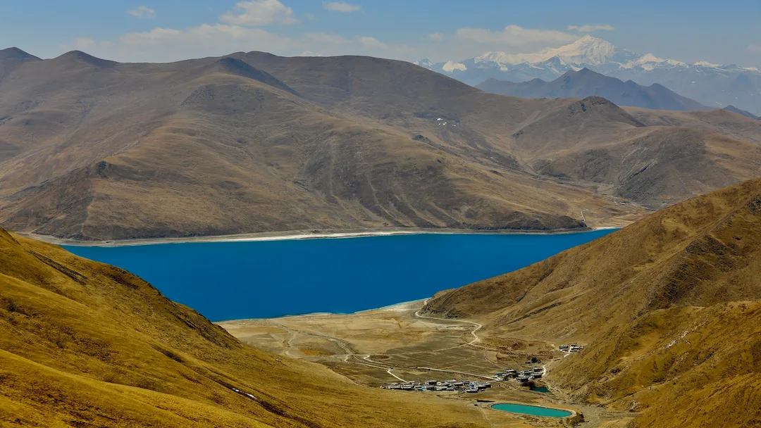 Yamdrok Lake, Lhasa, China