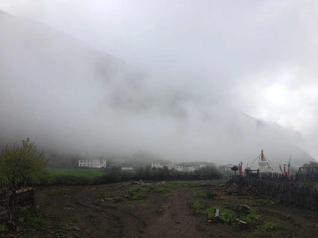雨崩村, Deqin