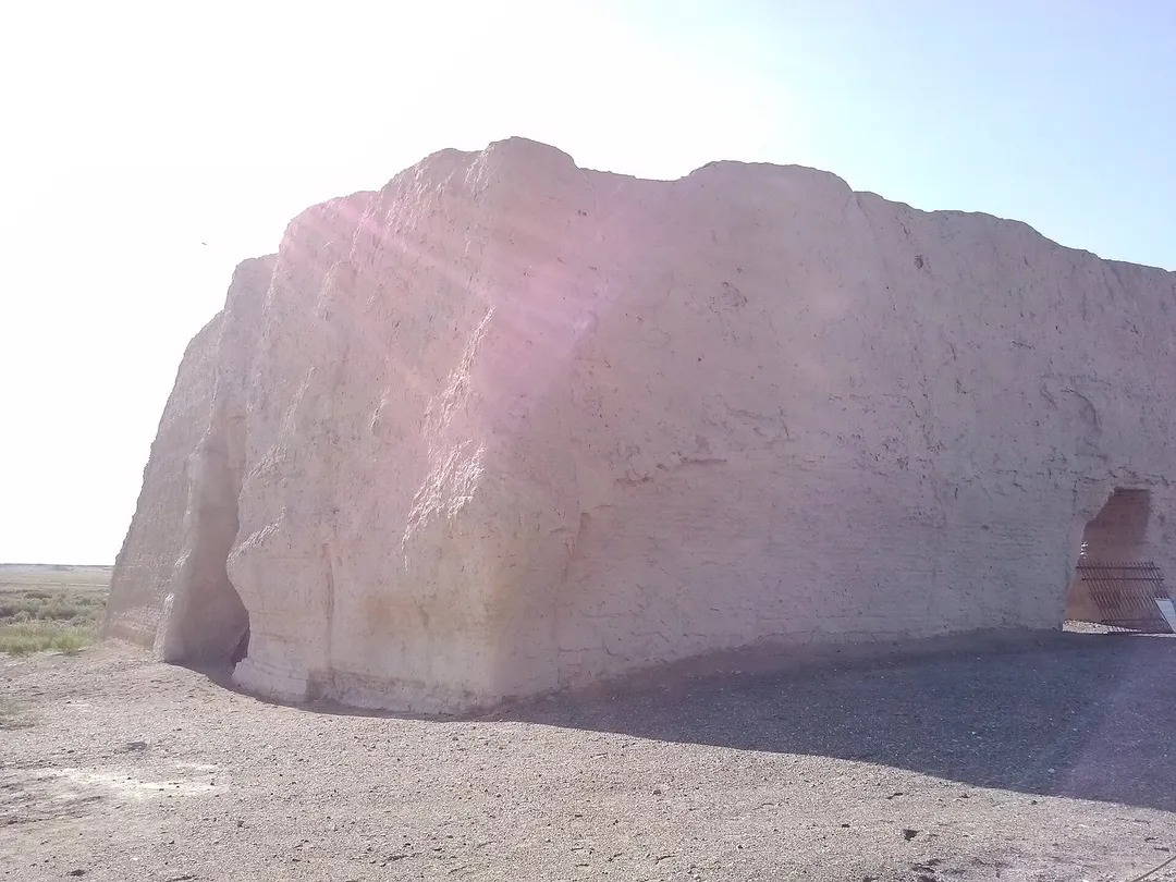 Yumen Pass (Jade Gate Pass)