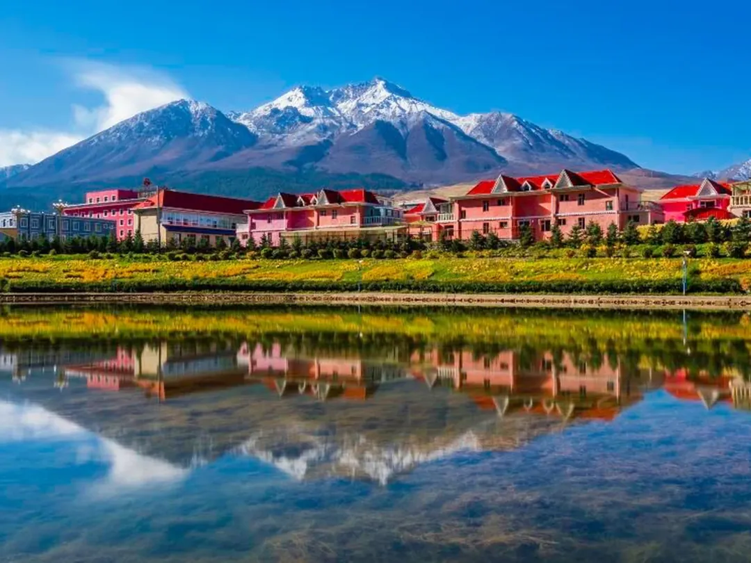 Scenes from Haidong, China