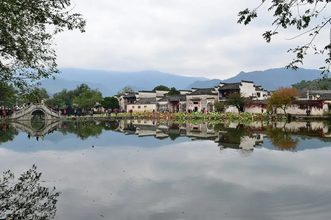 Scenes from Huangshan, China