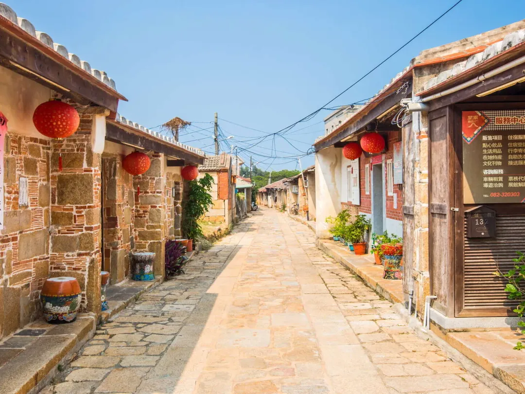 Scenes from Jingmen, China