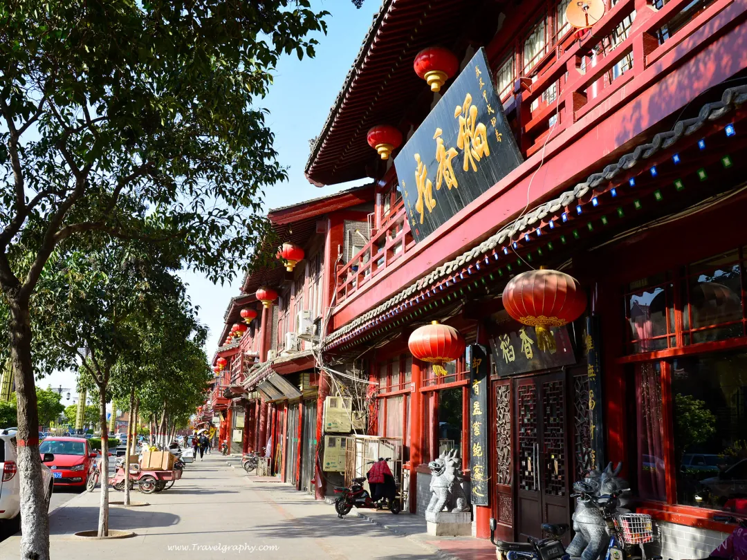 Scenes from Kaifeng, China