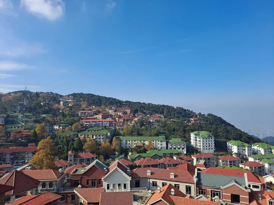 Scenes from Mount Lu, China