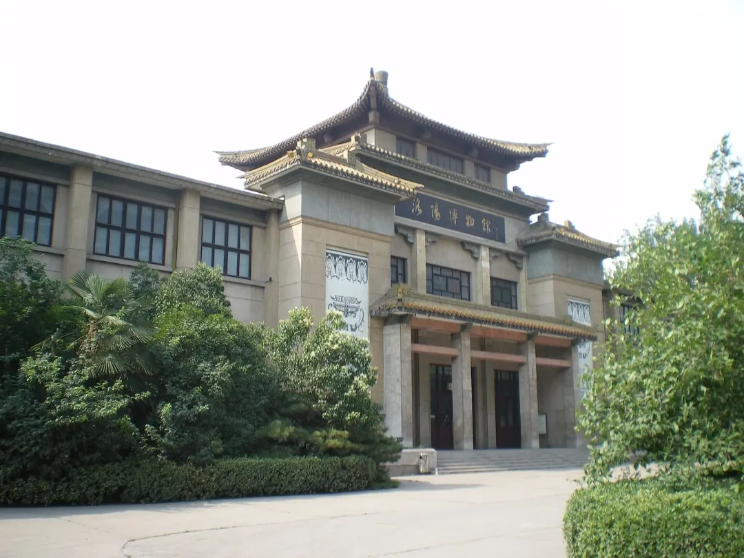 Scenes from Luoyang, China
