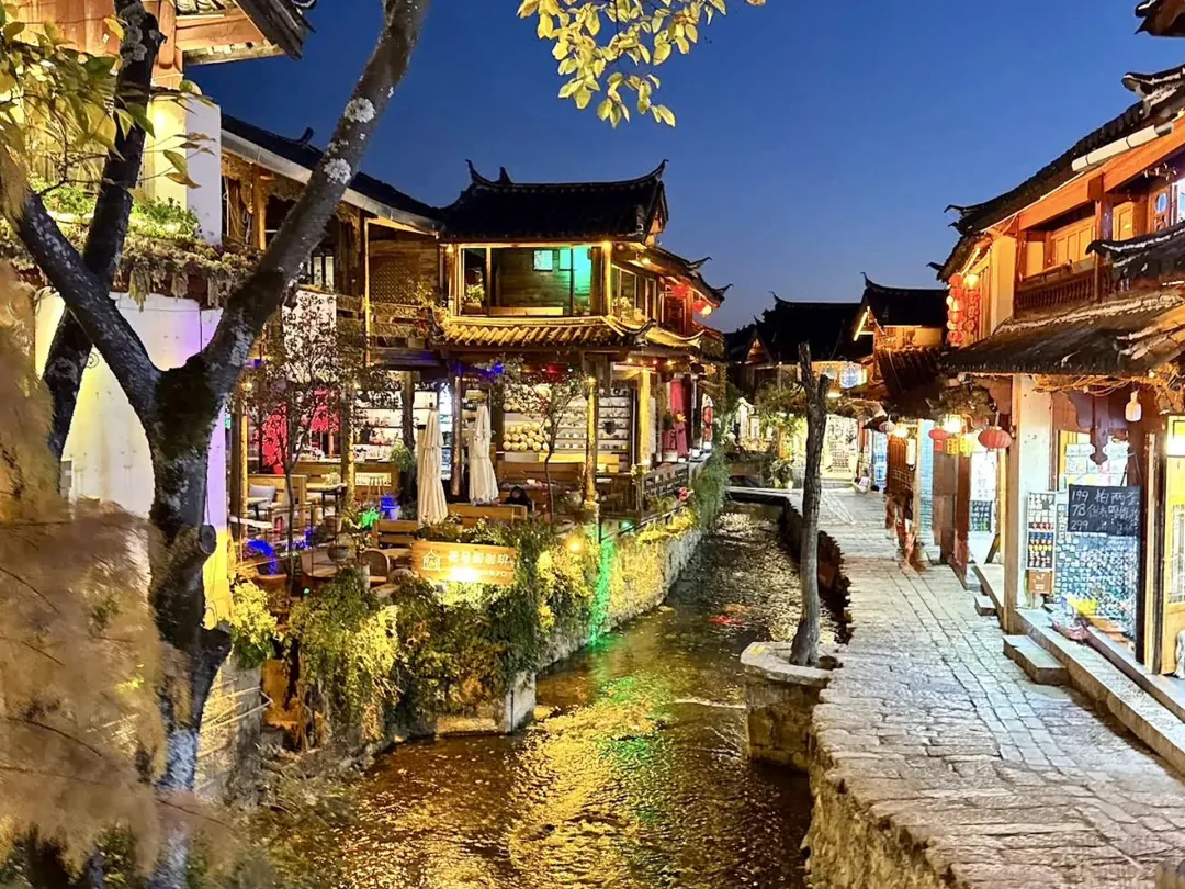 Scenes from Lvliang, China
