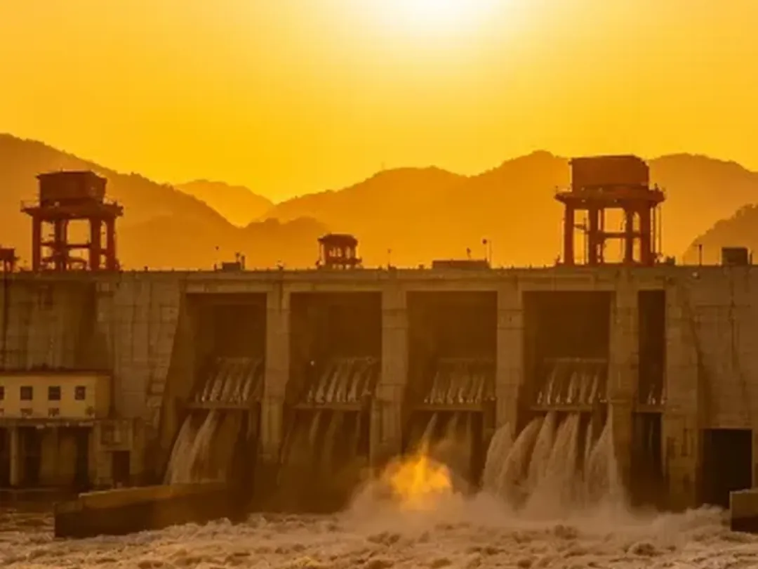 Scenes from Sanmenxia, China