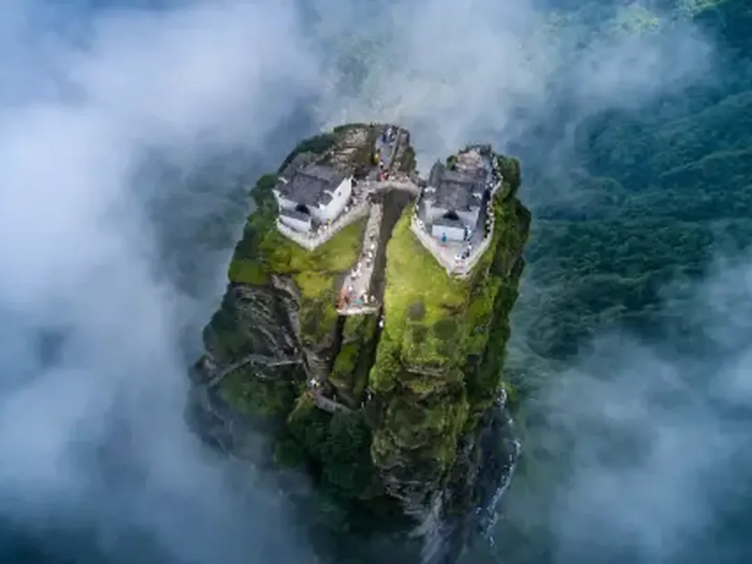 Scenes from Tongren, China