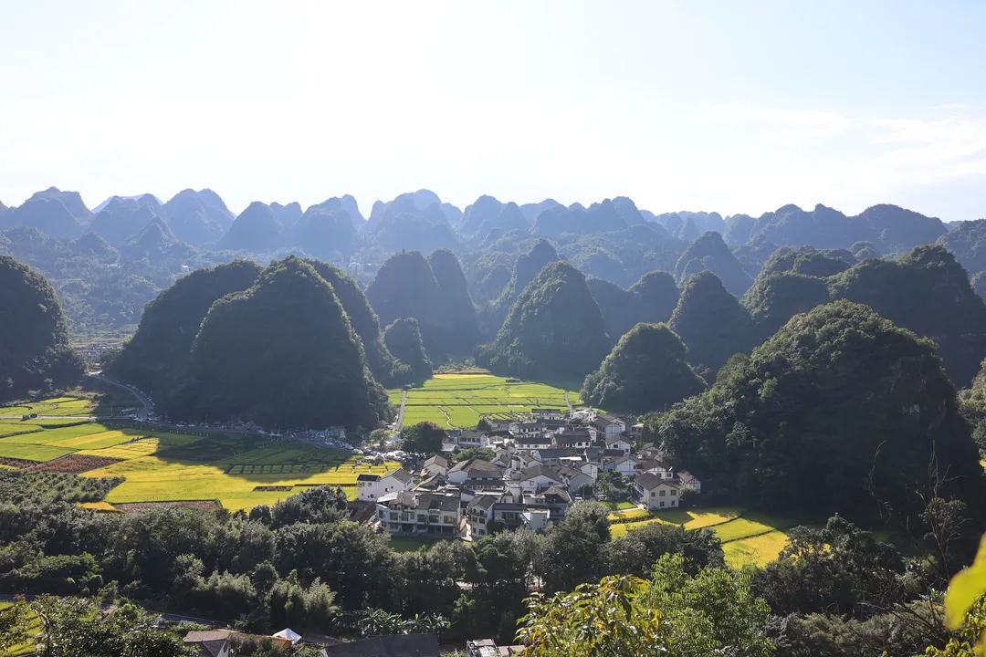 Xingyi — China travel