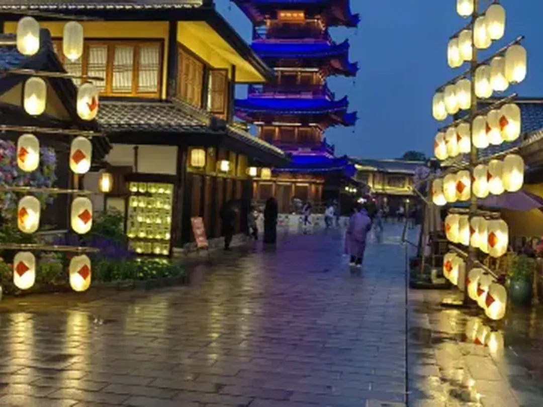 Scenes from Xinyu, China