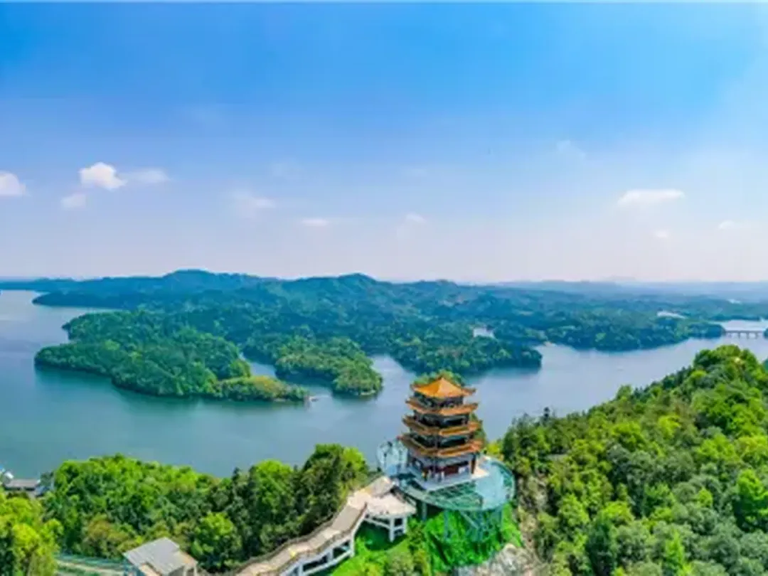 Scenes from Xinyu, China