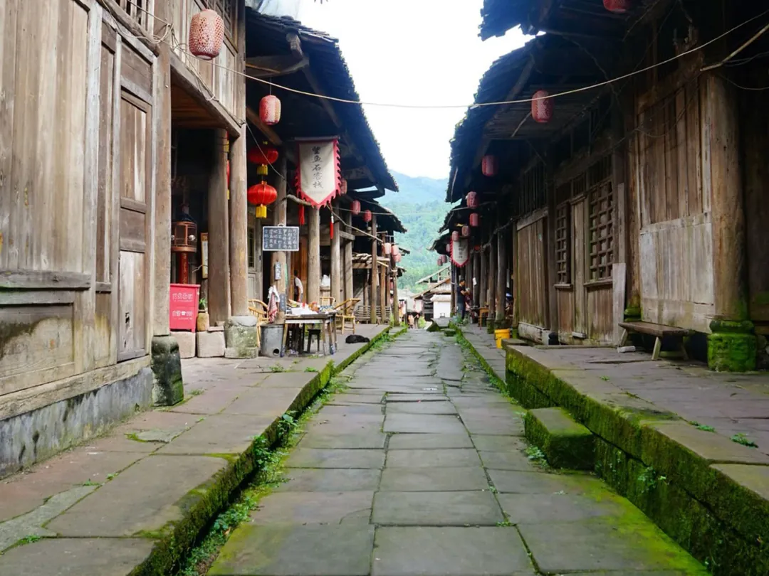 Scenes from Ya'an, China