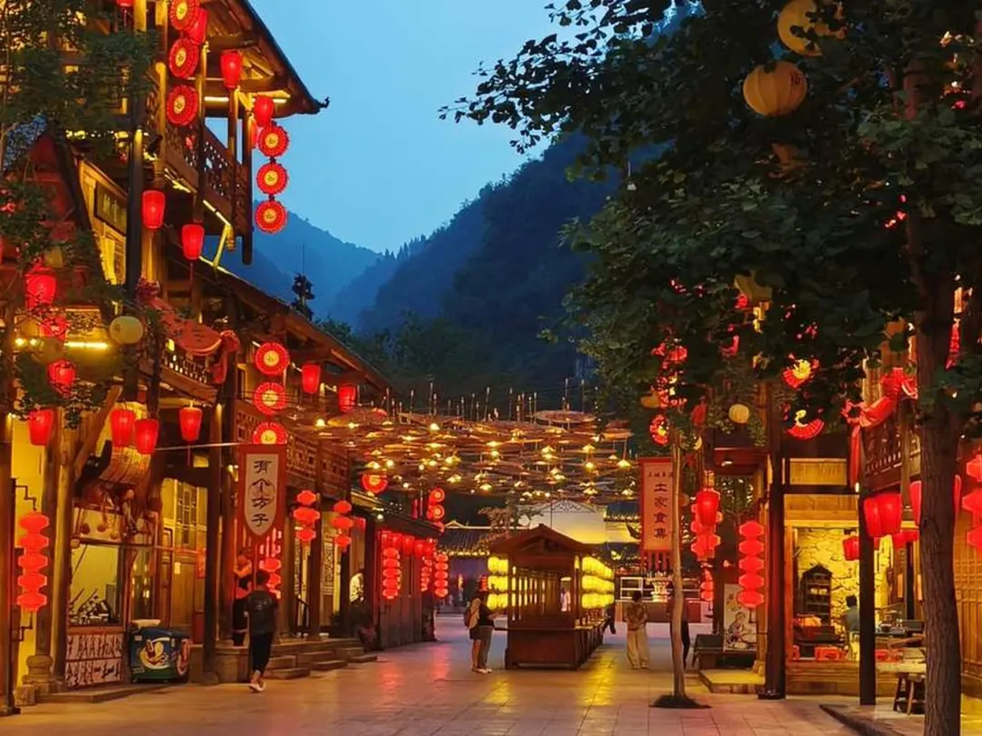Scenes from Yichang, China