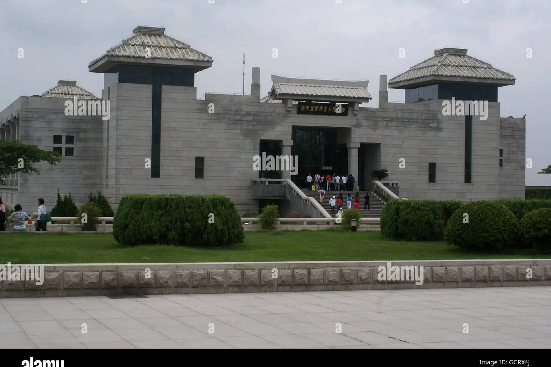 Terracotta Army Museum (Museum of the Terracotta Army and Mausoleum of Qin Shi Huang)