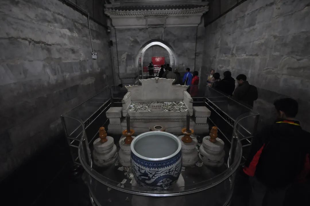 Tumbas imperiales de las dinastías Ming y Qing